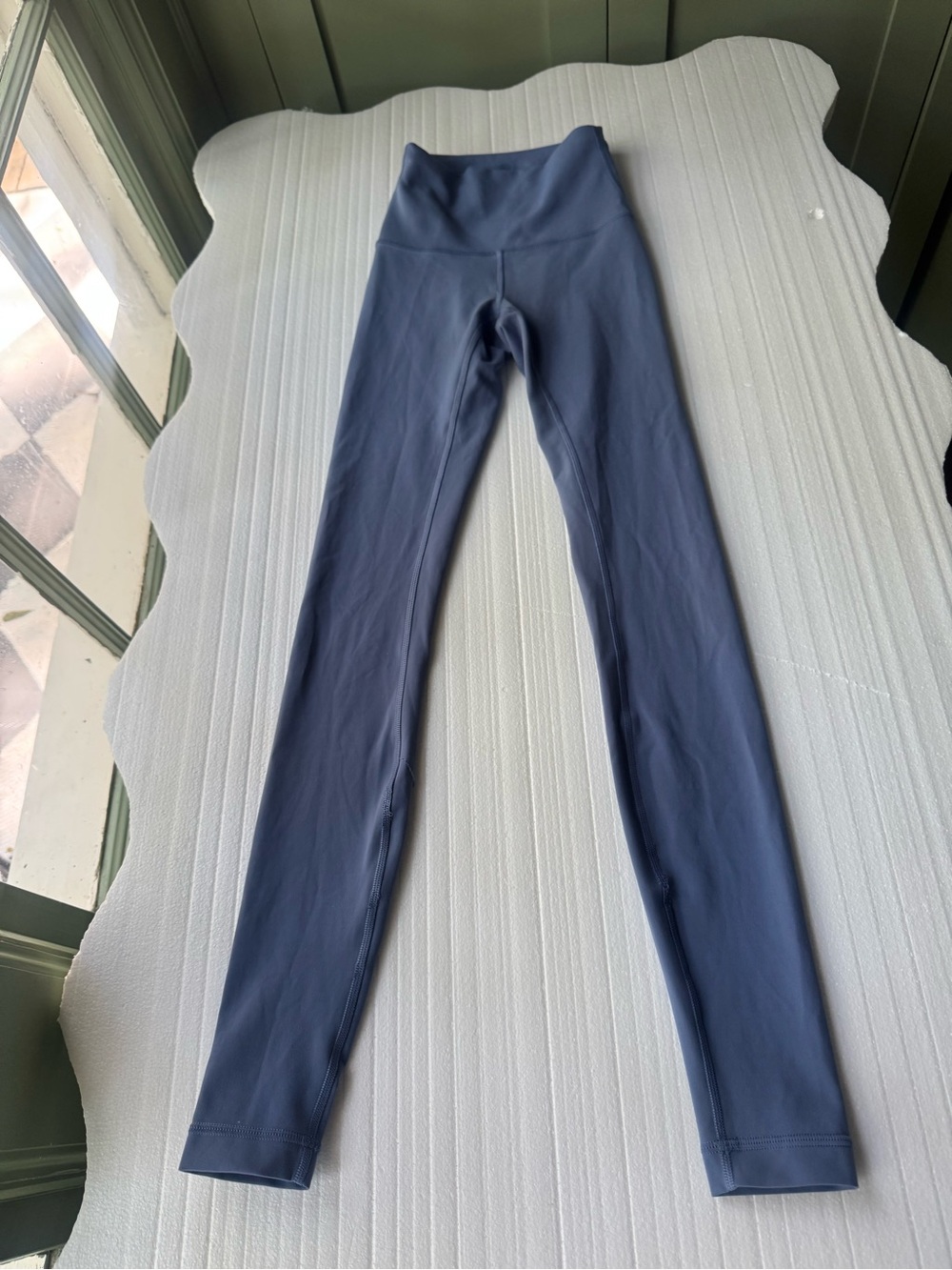 lululemon athletica High-Rise Leggings in Slate Blue